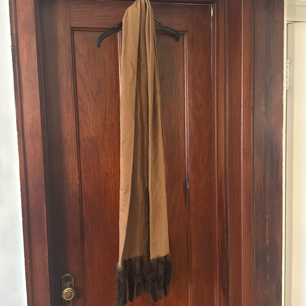 Fur trimmed scarf